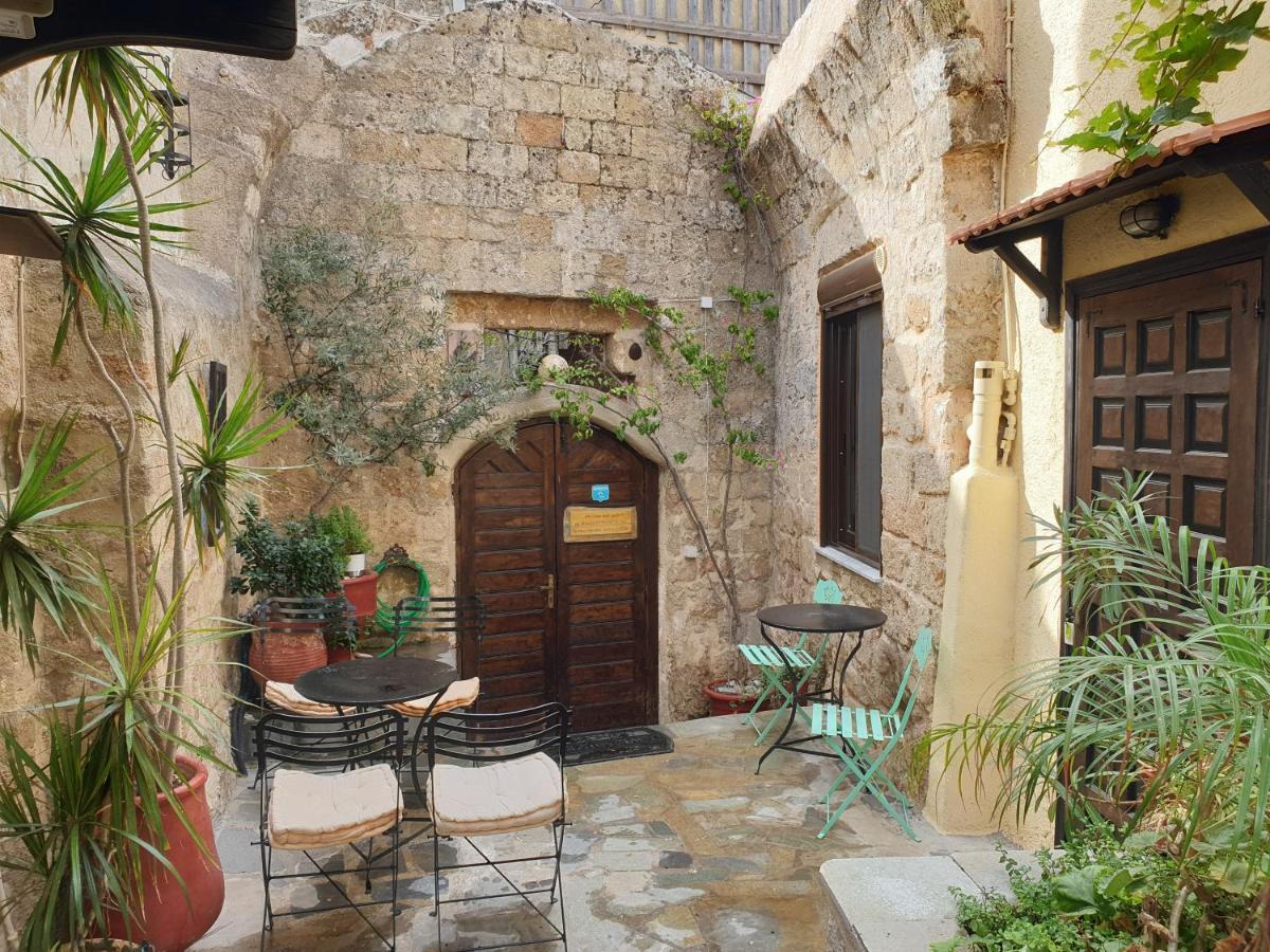 Chris Αpartments Old Town Apartment Rhodes City Екстериор снимка